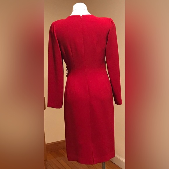 Donna Morgan women's burgundy wine colored with brown web like design, S… - Picture 4 of 11